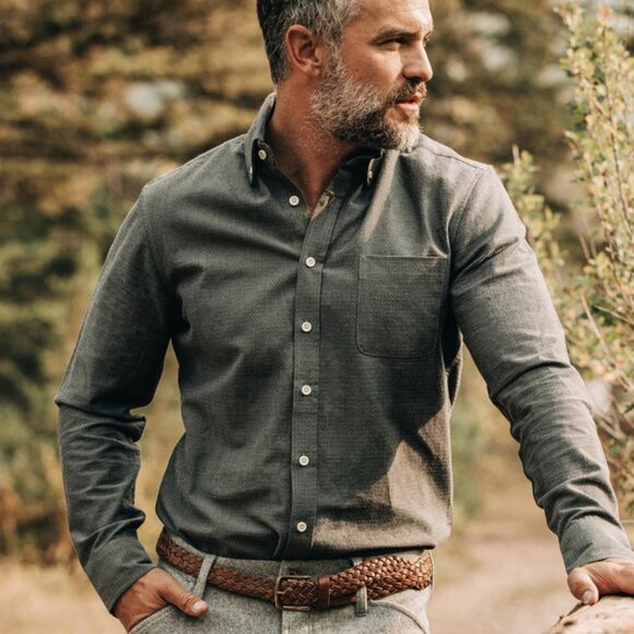 Taylor Stitch - The Jack in Charcoal Crepe - 42 - Picture 4 of 8